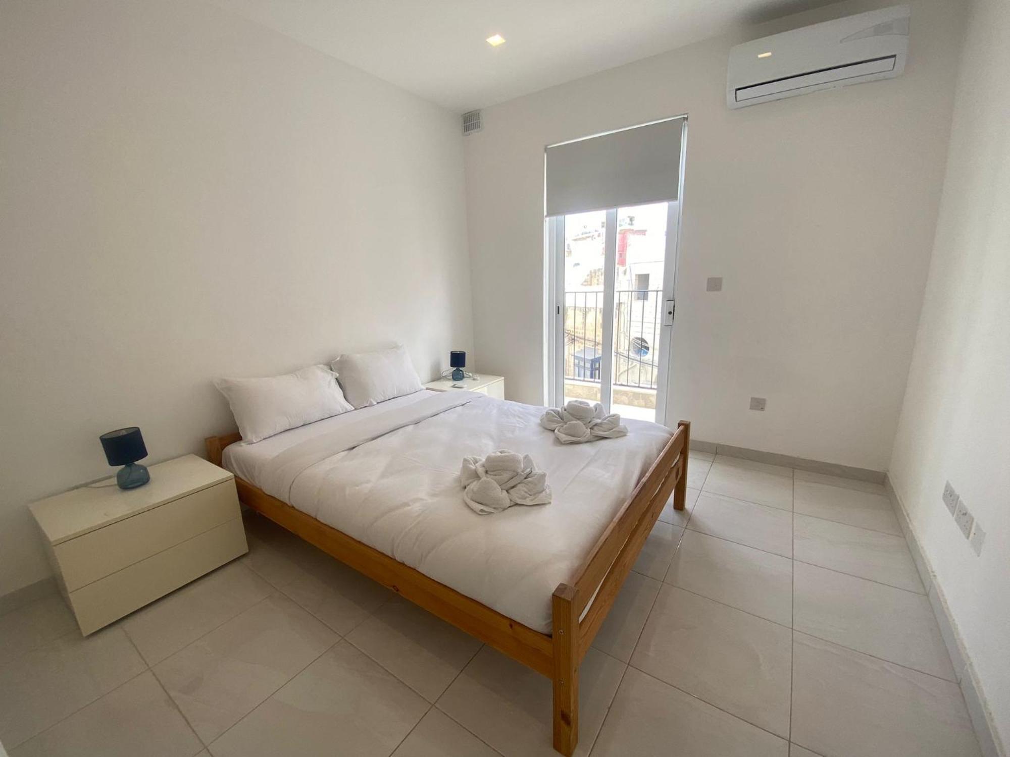 Spectacular Distant Seaview Apt Sliema Esterno foto